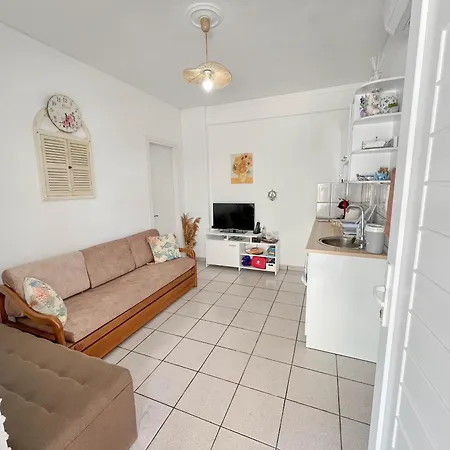 Apartament Veranda Paralia Ofriniou